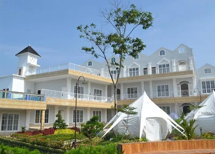 Chevilly Resort And Camp Bogor